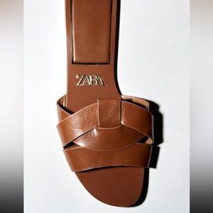 Flat Crossed Leather Sandals - Women’s size 8